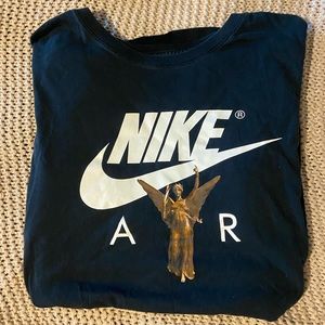 Nike graphic Tee